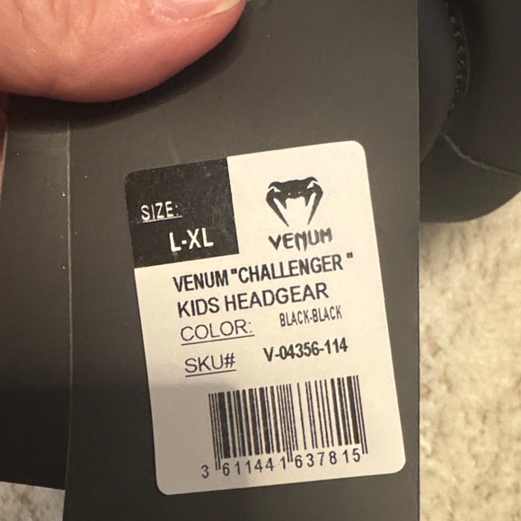 Venum Black Kids Headgear - Picture 4 of 4